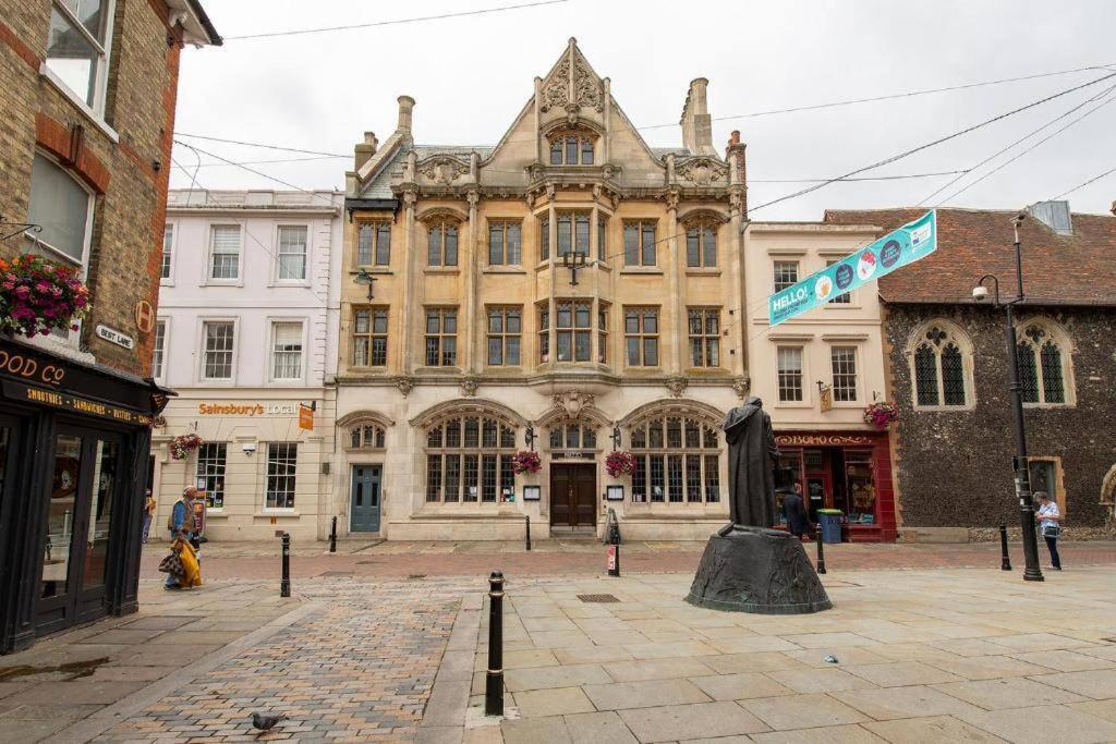 The Most Central Apartment In Canterbury Stunning Interiors, Fully Equipped, City Views And Free Wifi! エクステリア 写真